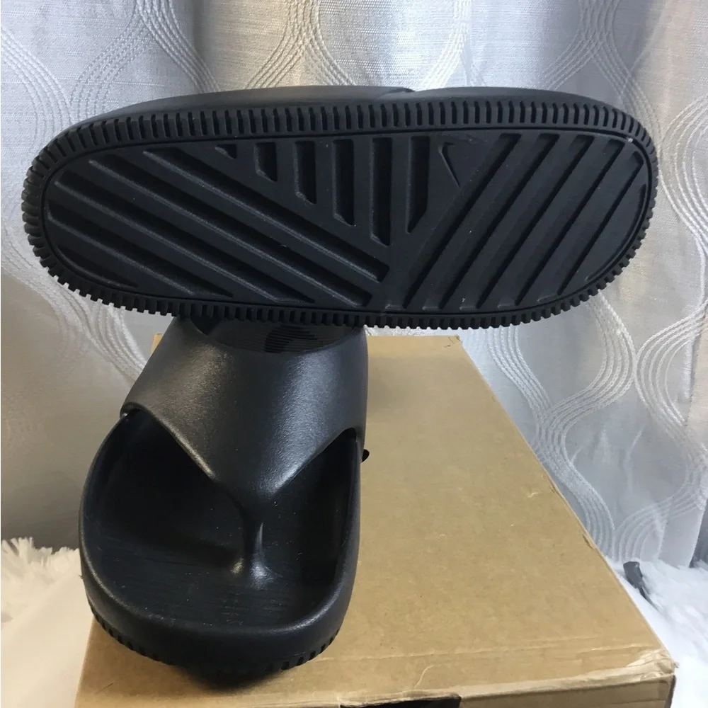 Nike 10.5 Men's Black Slide Nike Flip Flops